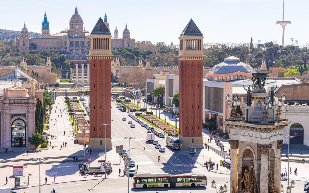 Quels sont les principaux types et lieux de tourisme à Barcelone ?